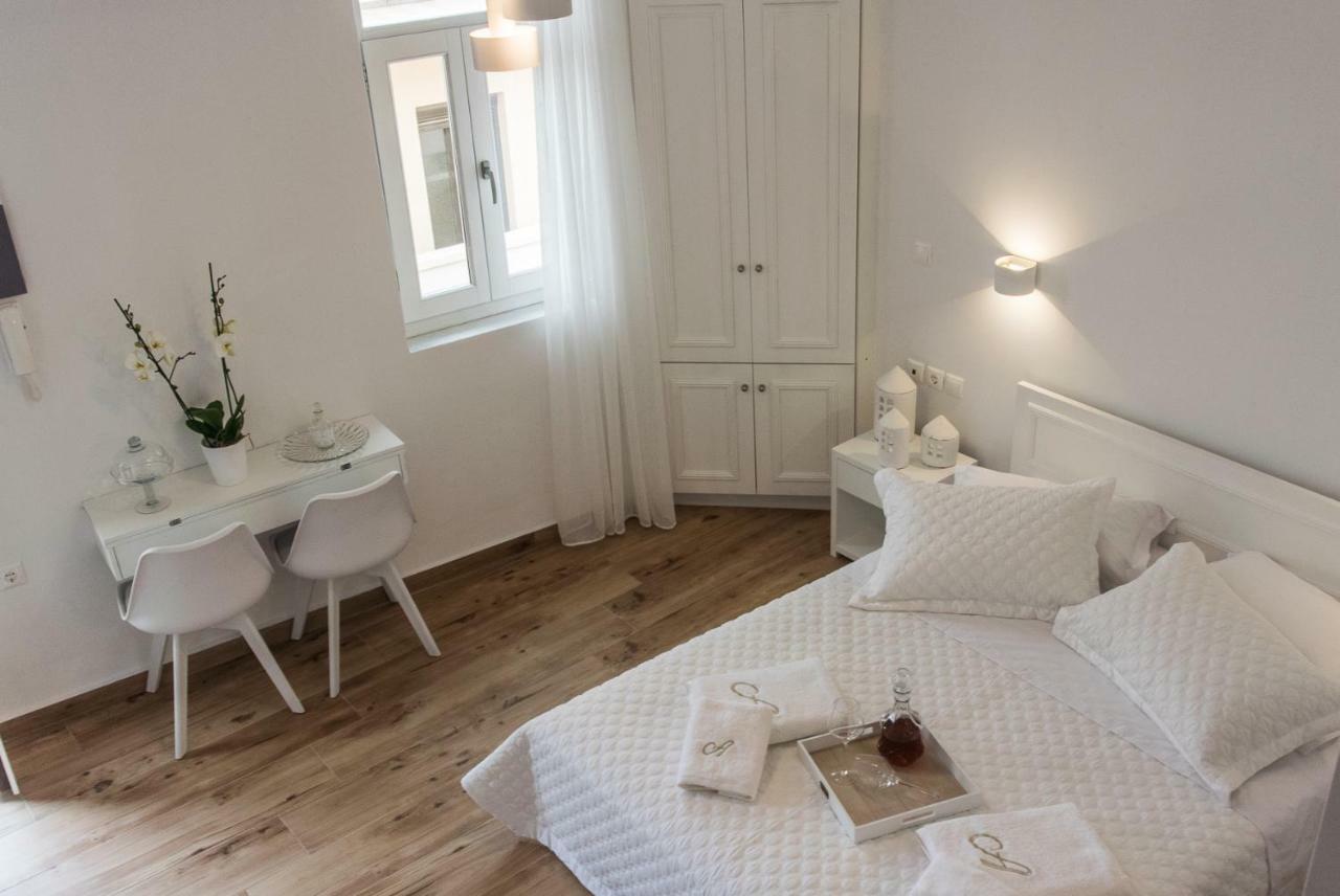 Agapi Suites ハニア エクステリア 写真